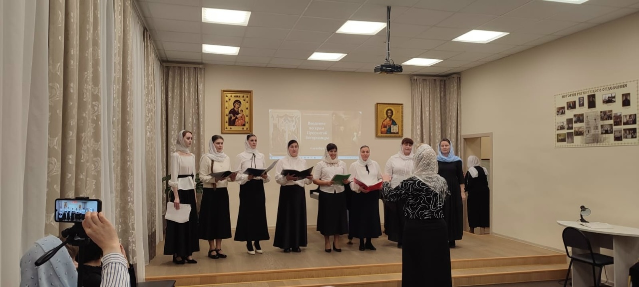 Состоялся праздничный концерт